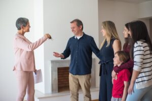 A home loan broker gave the keys to the family